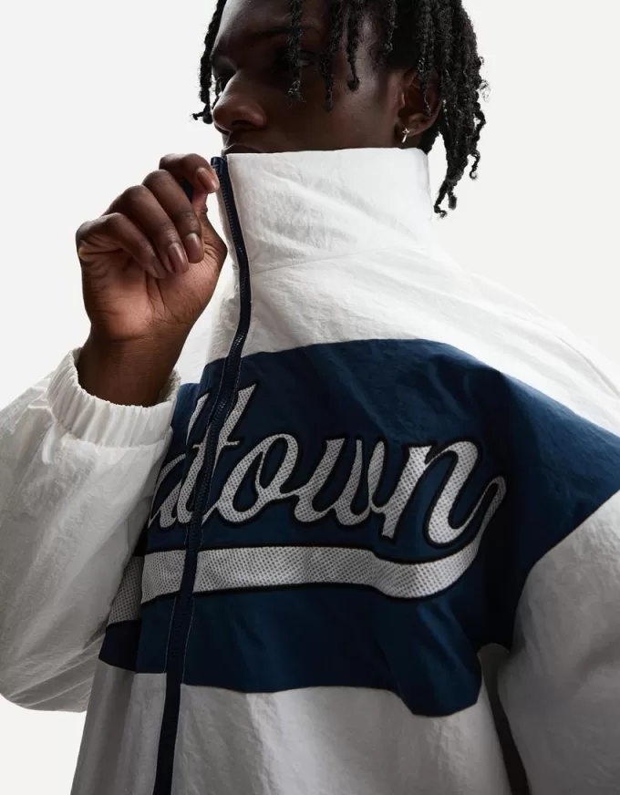 Printed puffer jacket