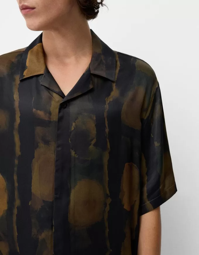 Printed short sleeve boxy fit shirt Printed short sleeve boxy fit shirt