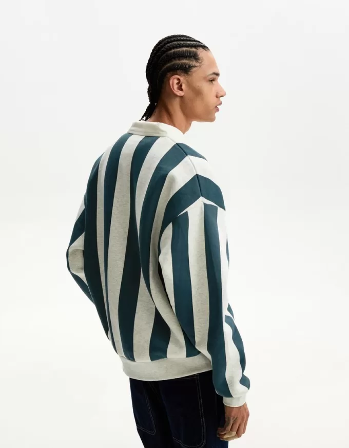 Printed sweatshirt with polo collar Printed sweatshirt with polo collar