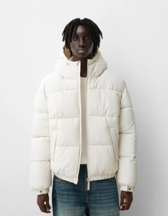 Puffer jacket with hood