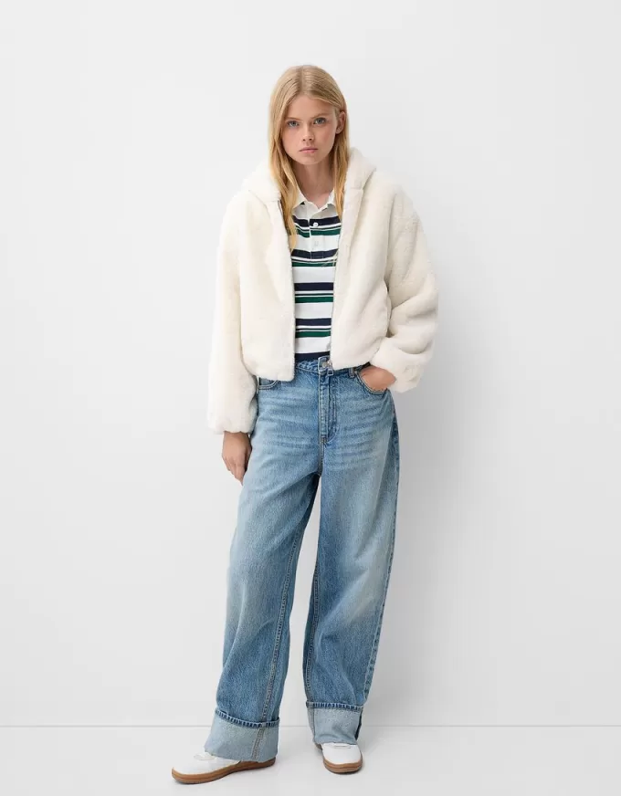 Quilted jacket with faux fur hood