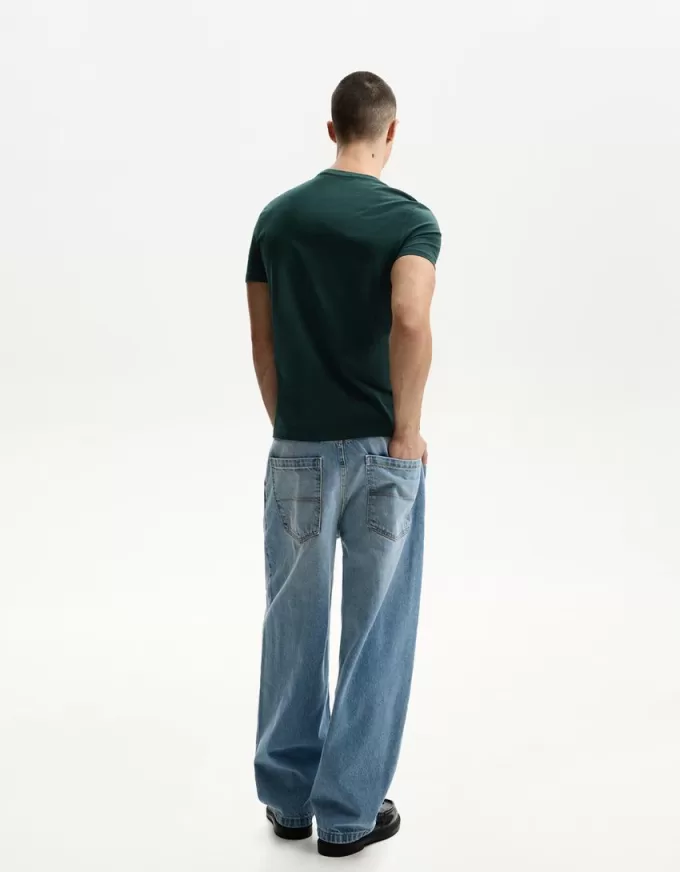 Regular short sleeve T-shirt Regular short sleeve T-shirt