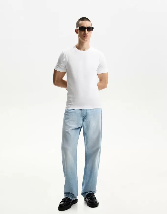 Regular short sleeve T-shirt Regular short sleeve T-shirt