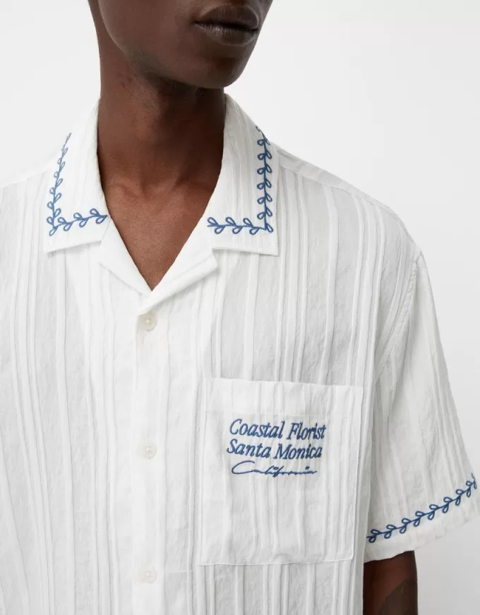 Relaxed fit embroidered short sleeve shirt Relaxed fit embroidered short sleeve shirt