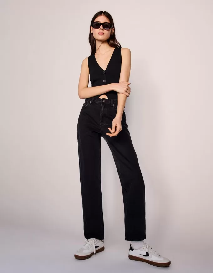 Relaxed fit high-rise mom jeans Relaxed fit high-rise mom jeans