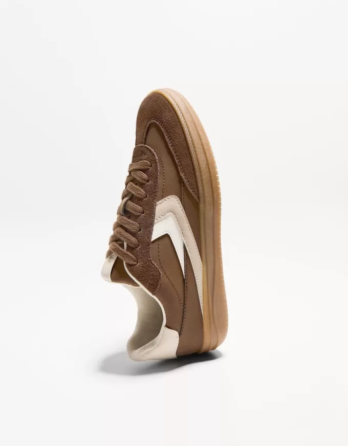 Retro sneakers Retro sneakers