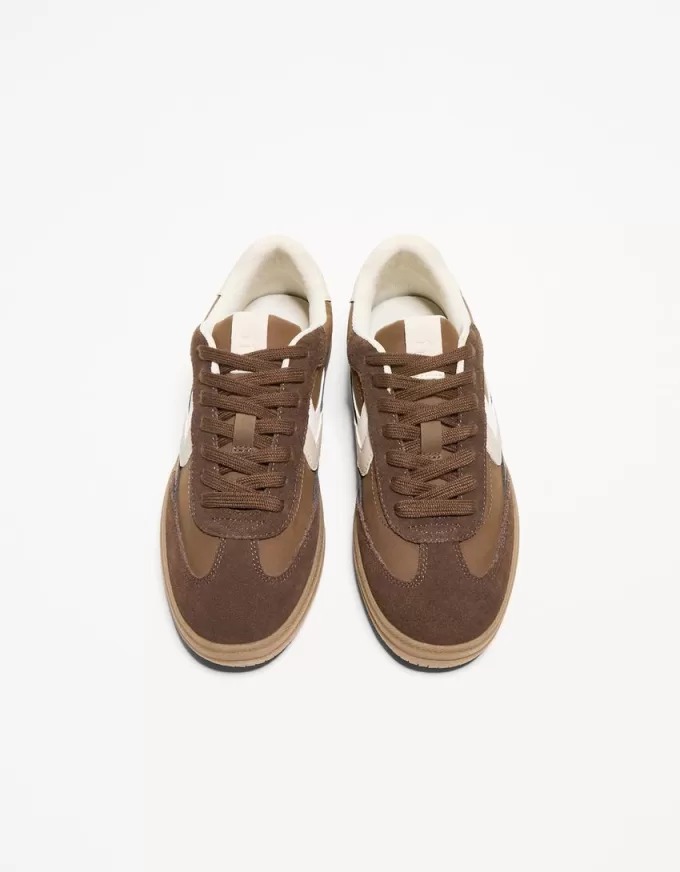 Retro sneakers Retro sneakers