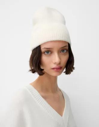 Ribbed beanie