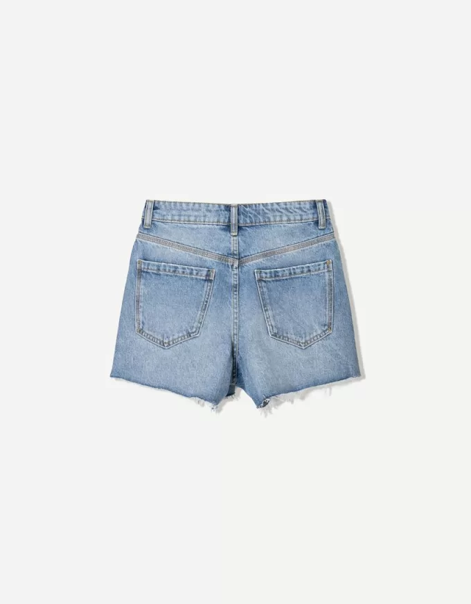 Ripped denim shorts Ripped denim shorts