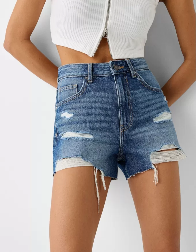 Ripped denim shorts Ripped denim shorts