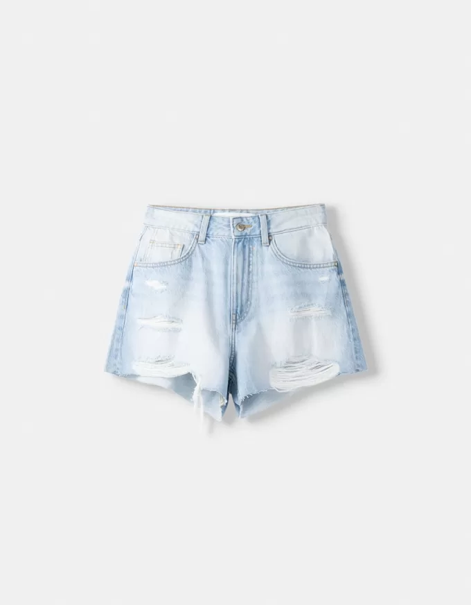 Ripped denim shorts Ripped denim shorts