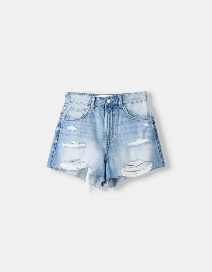 Ripped denim shorts Ripped denim shorts