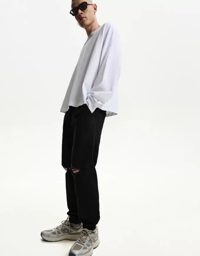 Ripped jogger jeans Ripped jogger jeans