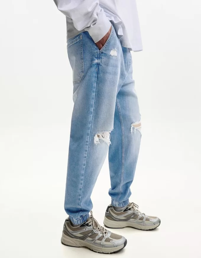 Ripped jogger jeans Ripped jogger jeans