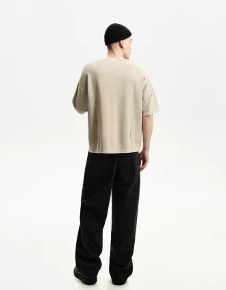 Ripped short sleeve T-shirt