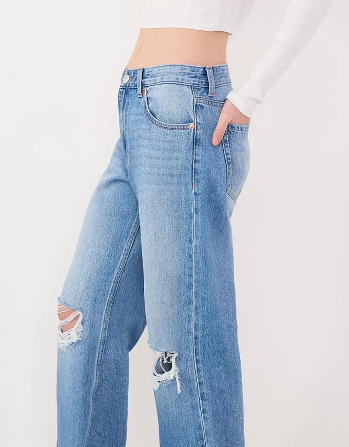 Ripped wide-leg ’90s jeans Ripped wide-leg ’90s jeans