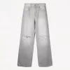 Ripped wide-leg ’90s jeans Ripped wide-leg ’90s jeans
