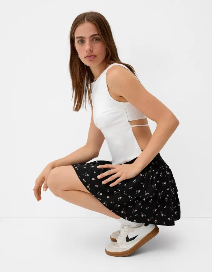 Ruffled mini skirt with elastic waist Ruffled mini skirt with elastic waist