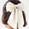 Satin-finish hair clip with bow Satin-finish hair clip with bow