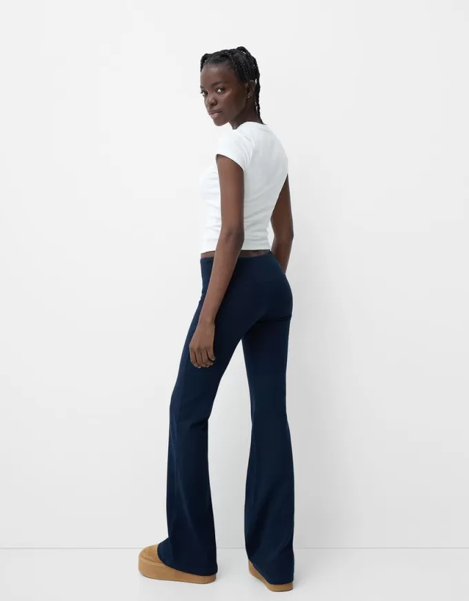 Short sleeve T-shirt with a scoop neck Short sleeve T-shirt with a scoop neck