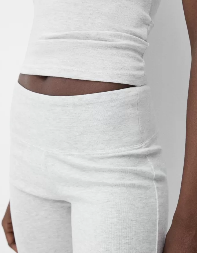 Short sleeve T-shirt with a scoop neck Short sleeve T-shirt with a scoop neck