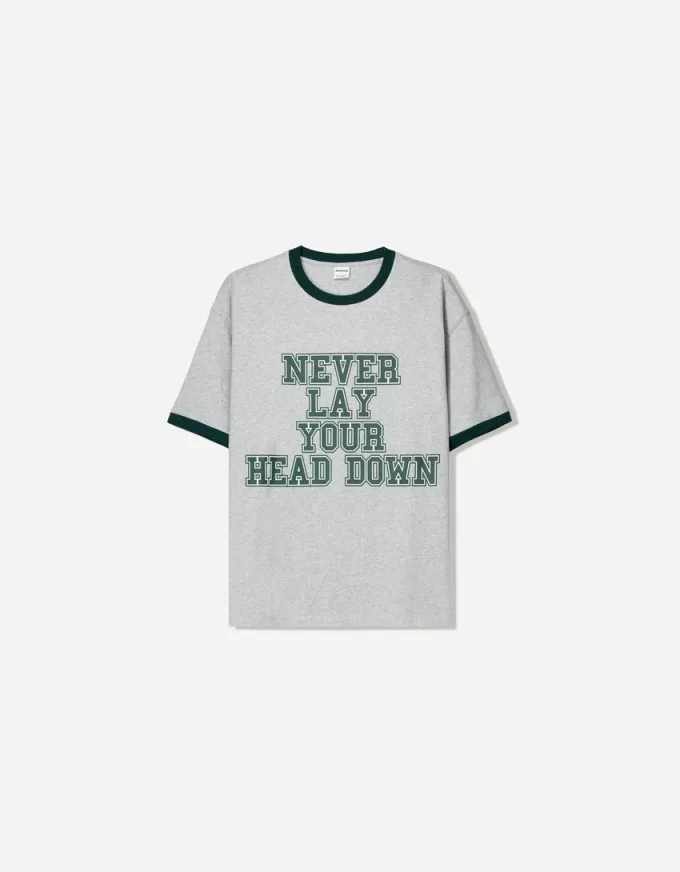 Short sleeve T-shirt with contrast print Short sleeve T-shirt with contrast print