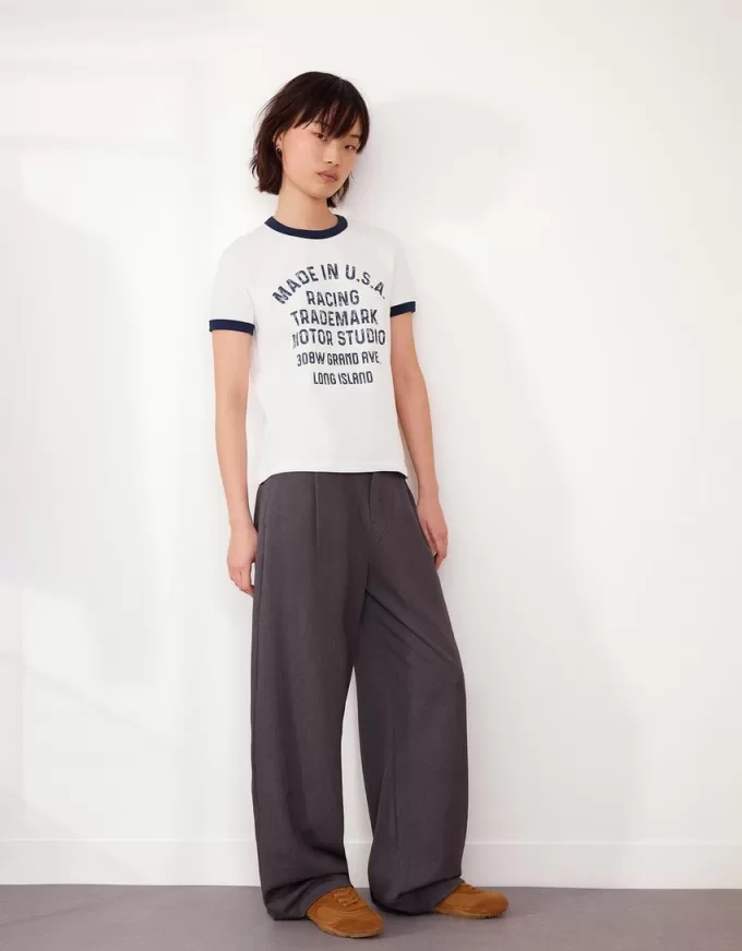 Short sleeve T-shirt with contrast print Short sleeve T-shirt with contrast print