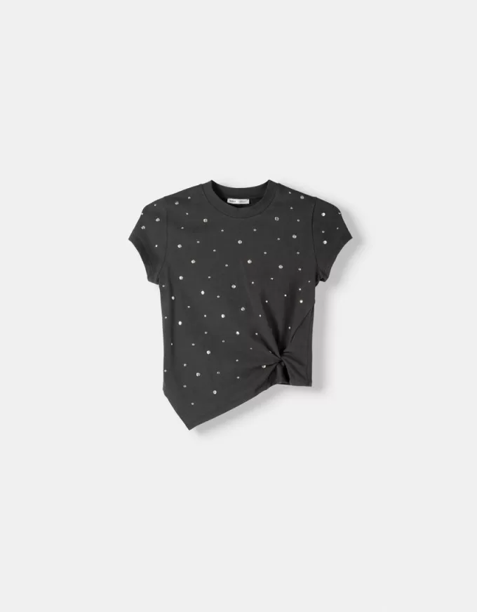 Short sleeve asymmetric T-shirt with studs Short sleeve asymmetric T-shirt with studs