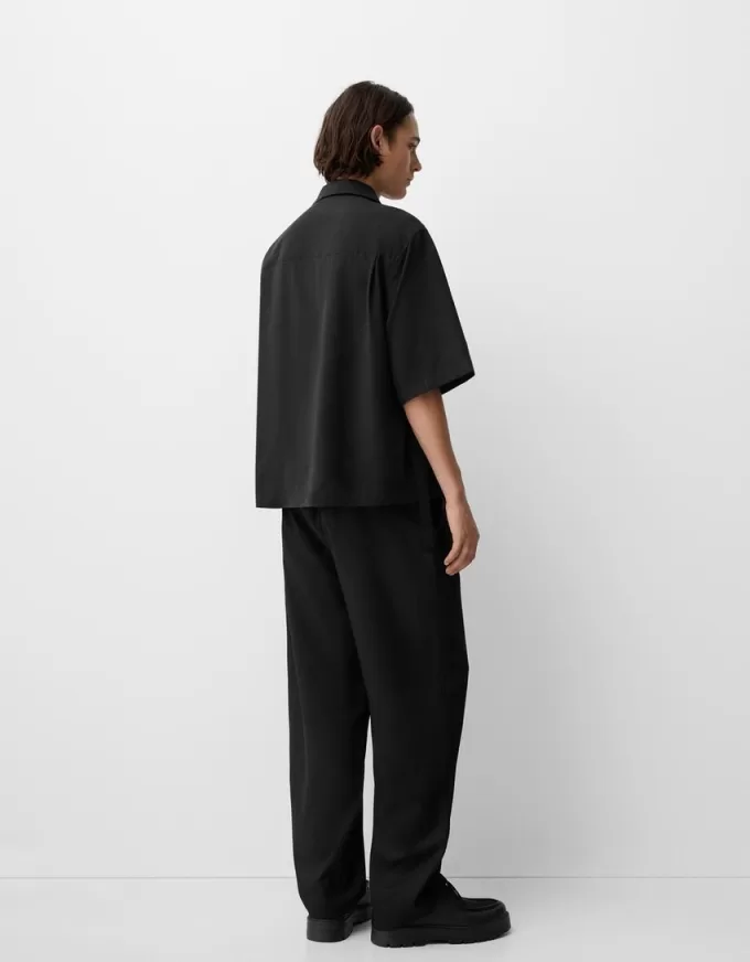 Short sleeve boxy fit crossed shirt with buckle Short sleeve boxy fit crossed shirt with buckle