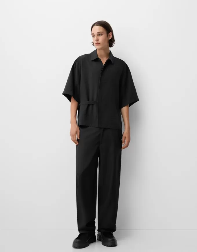 Short sleeve boxy fit crossed shirt with buckle Short sleeve boxy fit crossed shirt with buckle