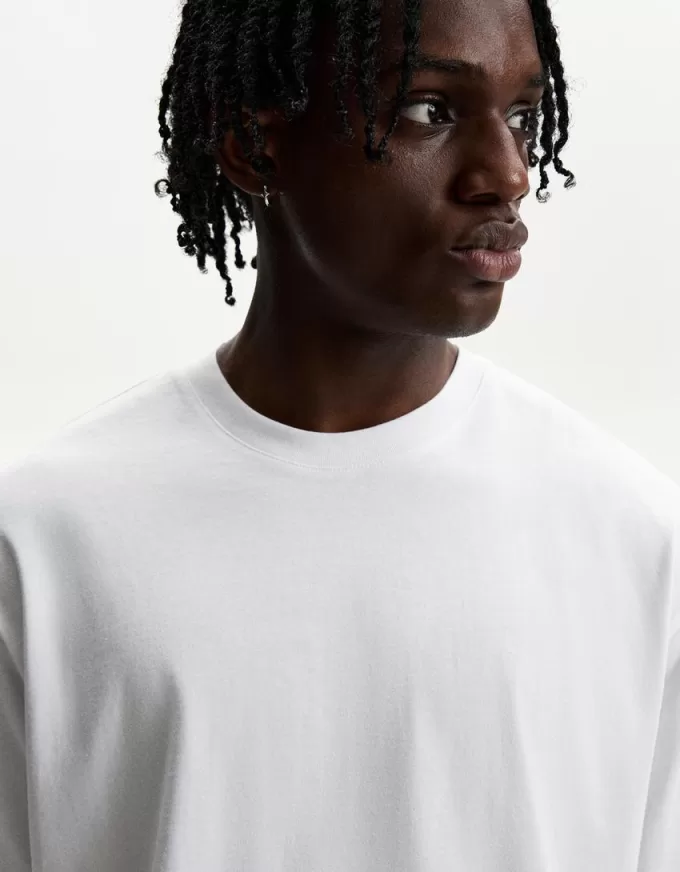 Short sleeve cropped T-shirt Short sleeve cropped T-shirt