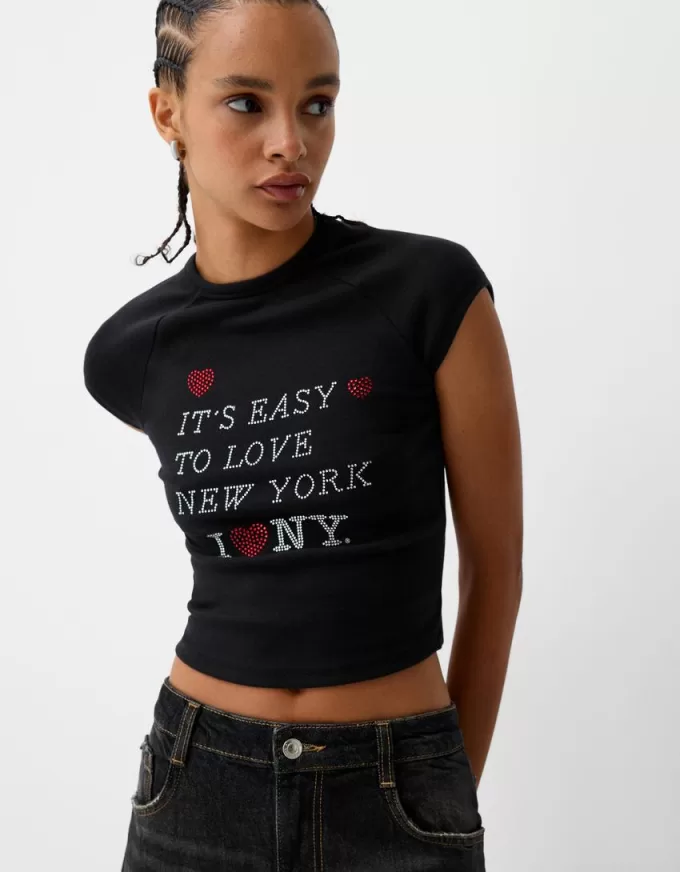 Short sleeve cropped T-shirt with print Short sleeve cropped T-shirt with print