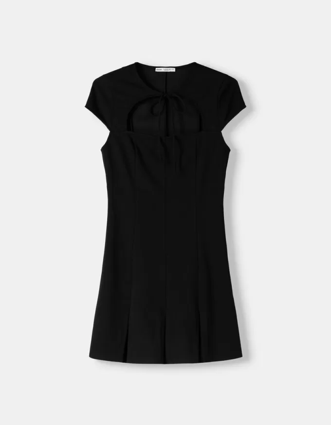 Short sleeve mini dress