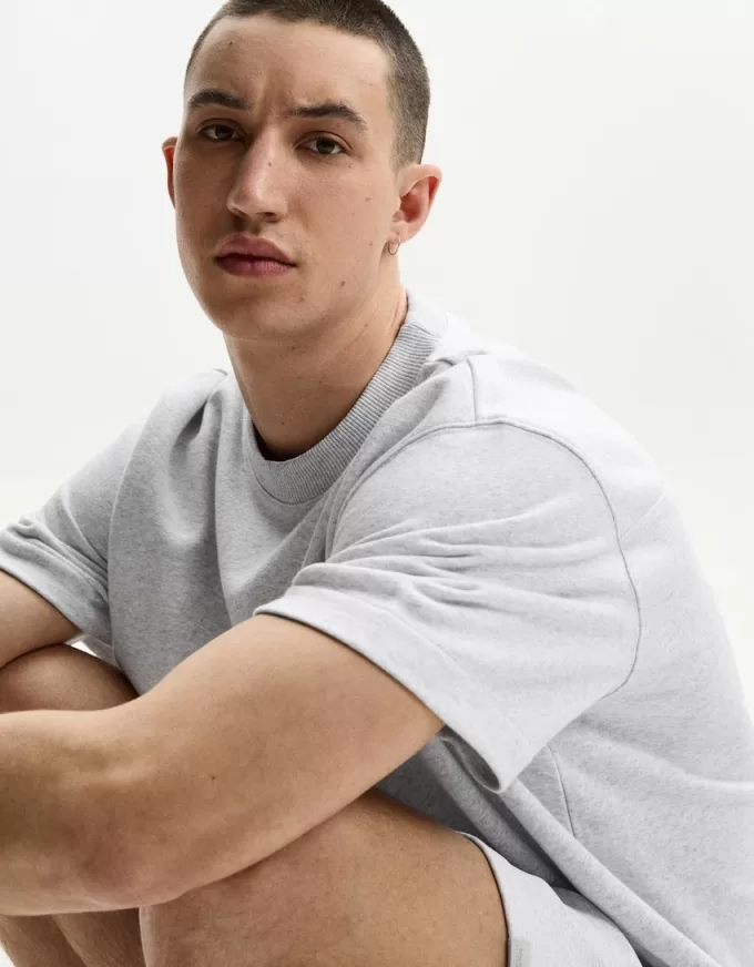 Short sleeve plush T-shirt Short sleeve plush T-shirt