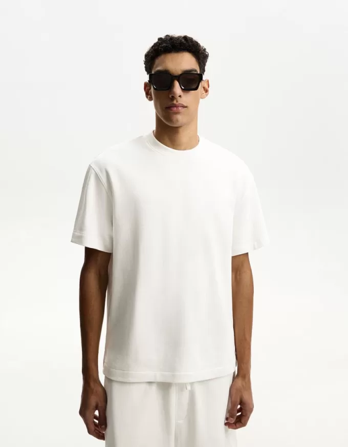 Short sleeve plush T-shirt