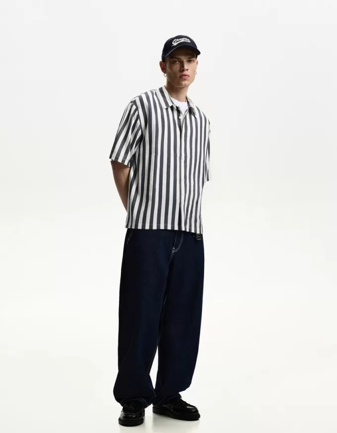 Short sleeve relaxed fit shirt Short sleeve relaxed fit shirt