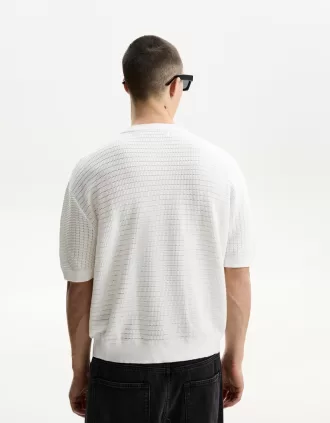 Short sleeve textured T-shirt