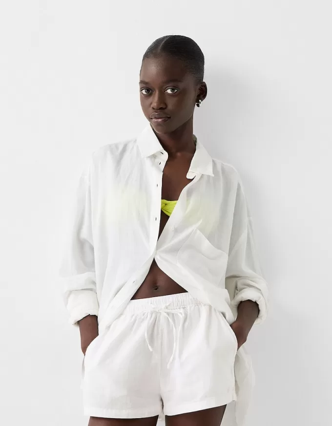 Shorts with elastic waistband detail Shorts with elastic waistband detail