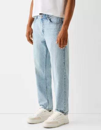 Straight fit jeans