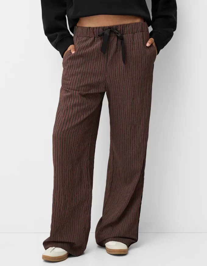Straight-fit striped pants with elastic waist Straight-fit striped pants with elastic waist