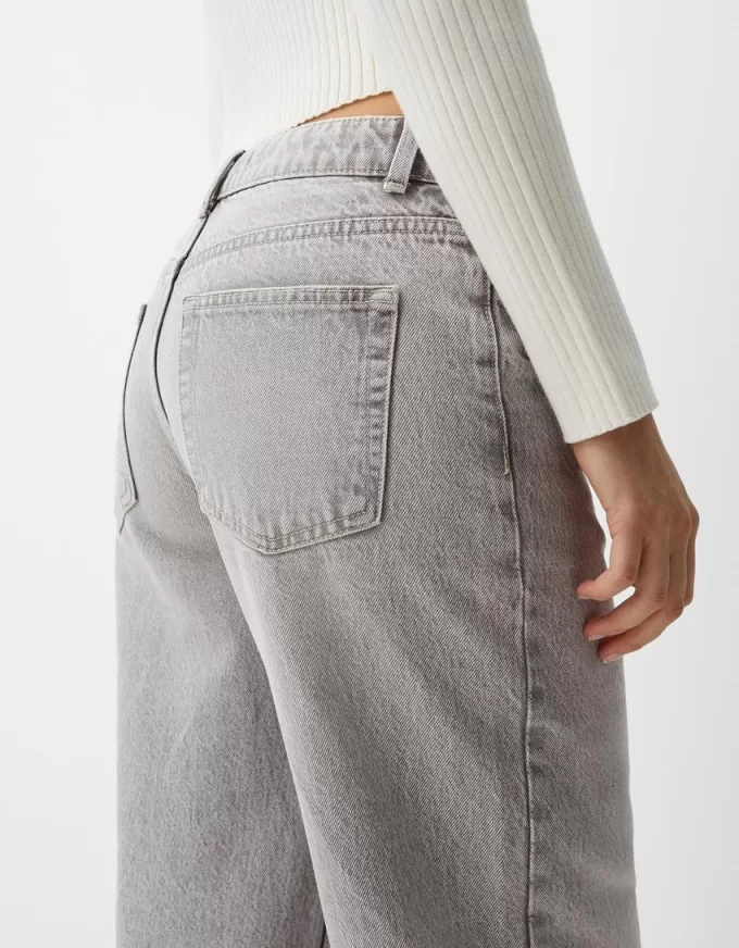 Straight fit wide-leg jeans Straight fit wide-leg jeans