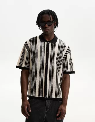 Striped textured short sleeve shirt