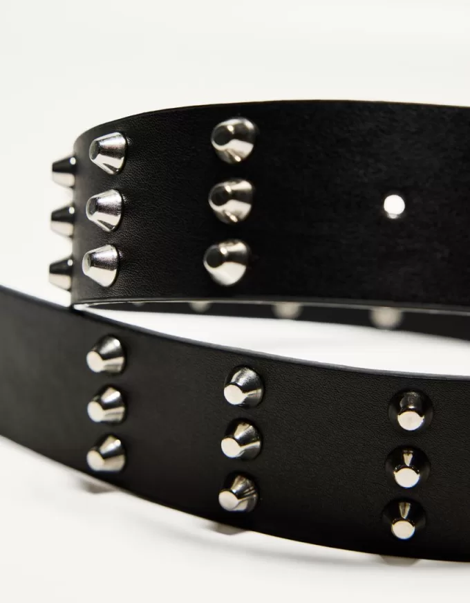 Studded belt