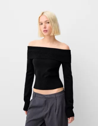 Sweater with a Bardot neckline 330x423 - Sweater with a Bardot neckline