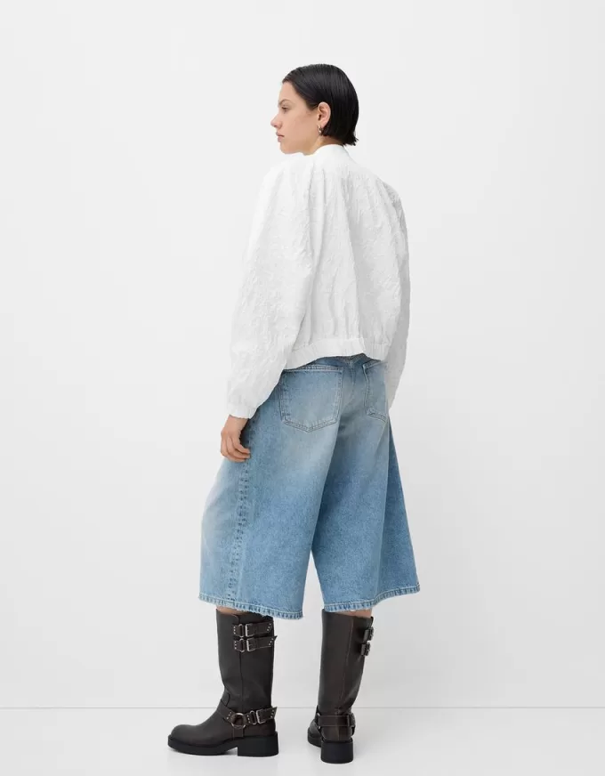 Textured lightweight jacket