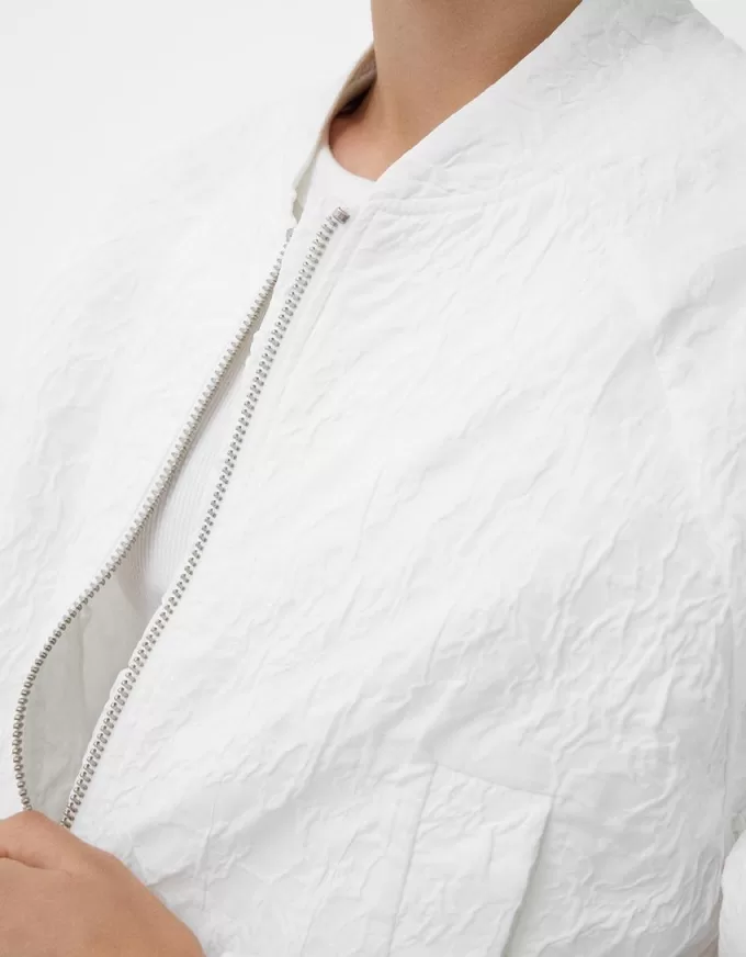 Textured lightweight jacket