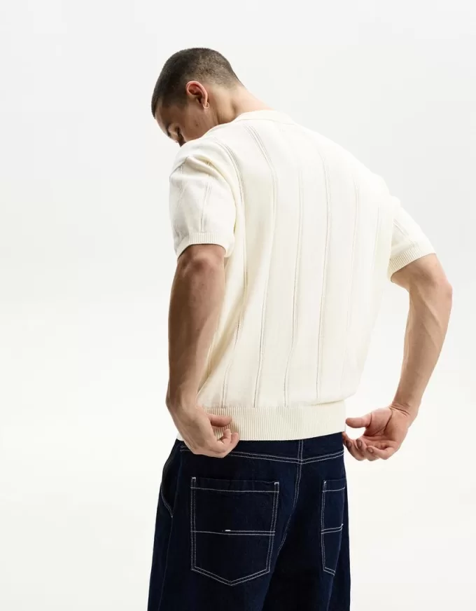 Textured short sleeve polo shirt Textured short sleeve polo shirt