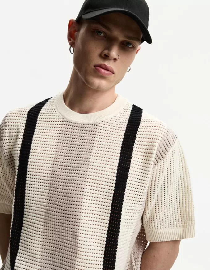 Textured striped short sleeve T-shirt Textured striped short sleeve T-shirt