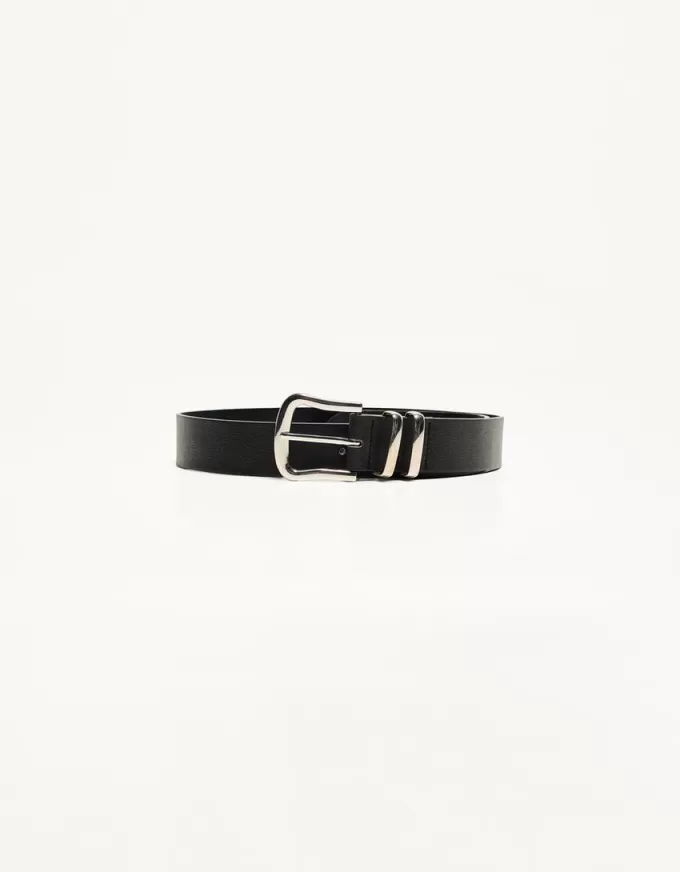 Thin faux leather belt Thin faux leather belt