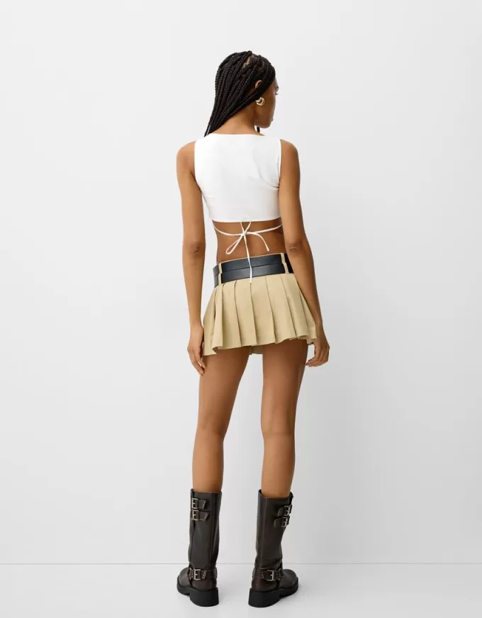 Top with tied detail at the back Top with tied detail at the back